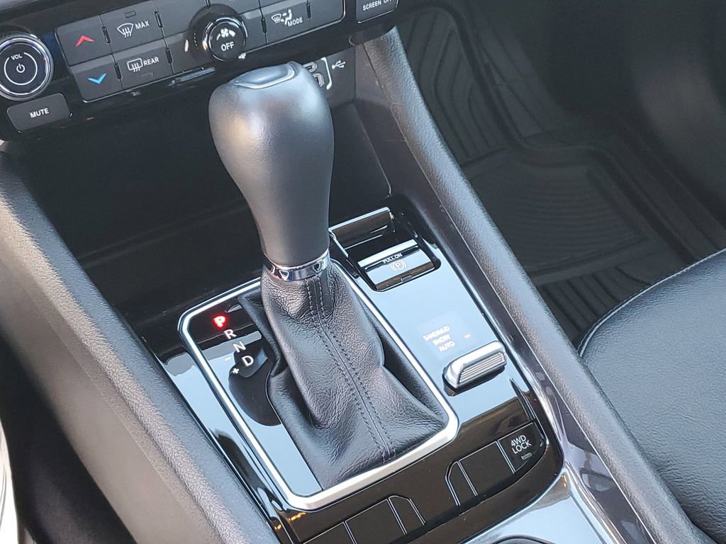 Used 2022 Jeep Compass Latitude image 21