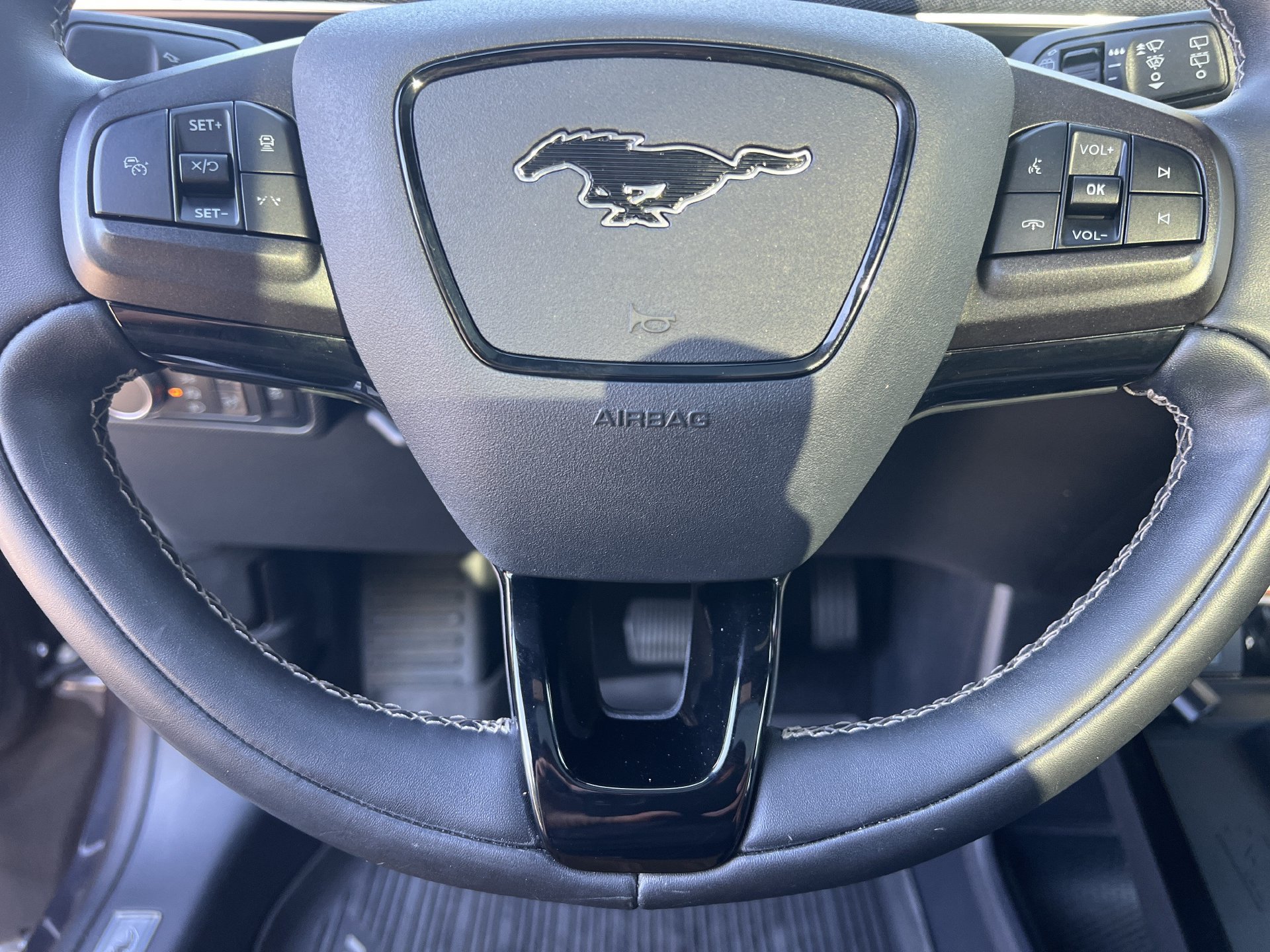 Used 2022 Ford Mustang Mach-E GT w/ GT Performance Edition AWD/4WD image 9