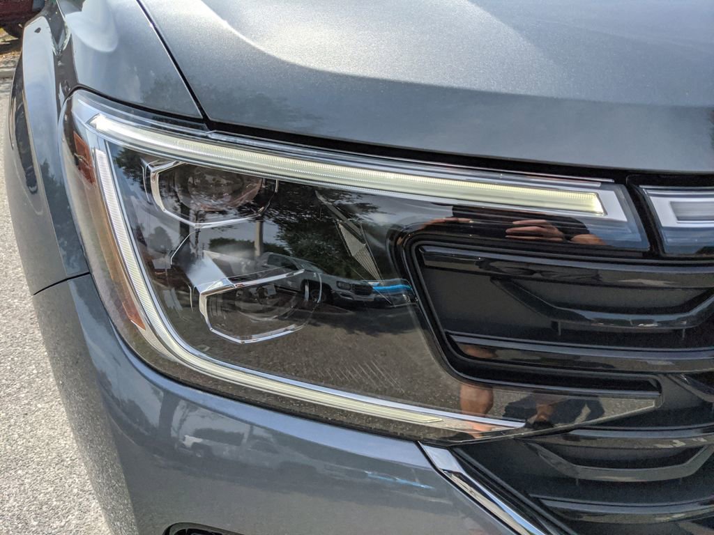 New 2025 Volkswagen Atlas Cross Sport SEL Premium R-Line image 13