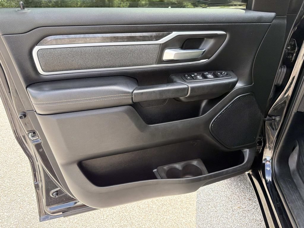 Used 2020 RAM 1500 Big Horn AWD/4WD image 18