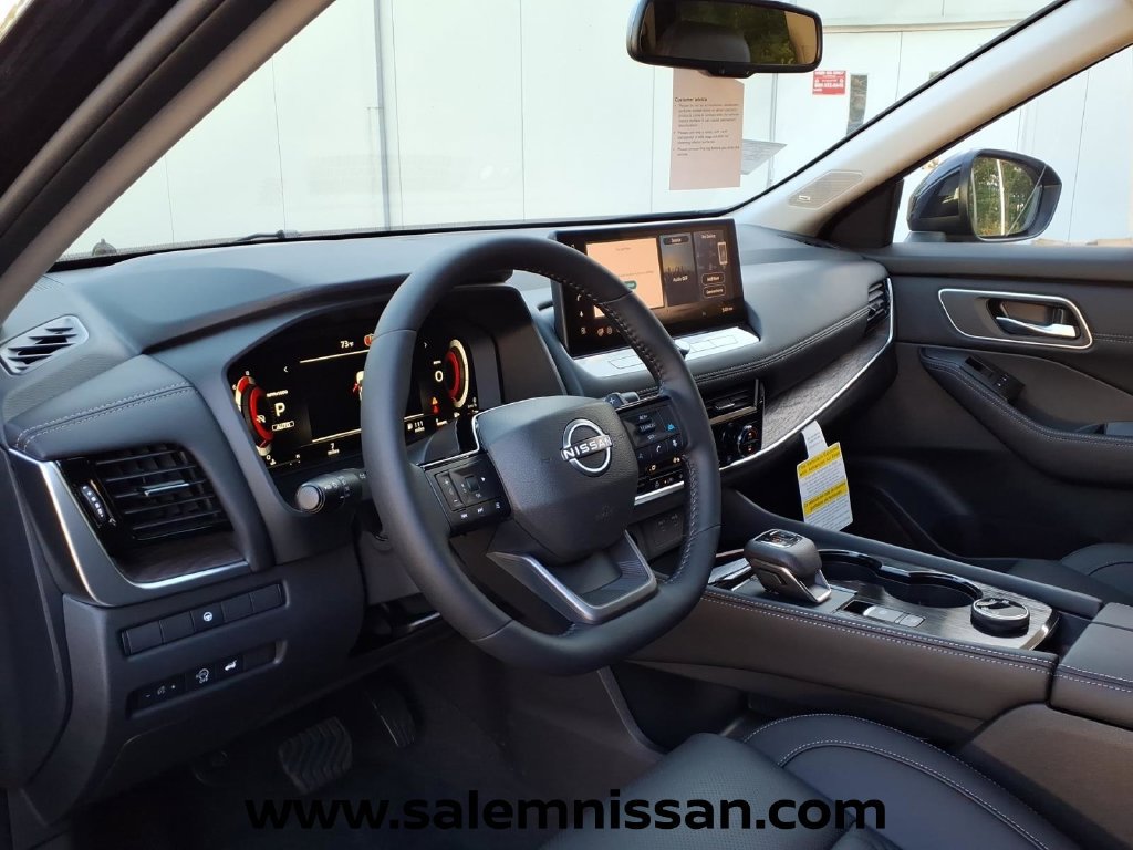 New 2026 Nissan Rogue Platinum AWD/4WD image 8