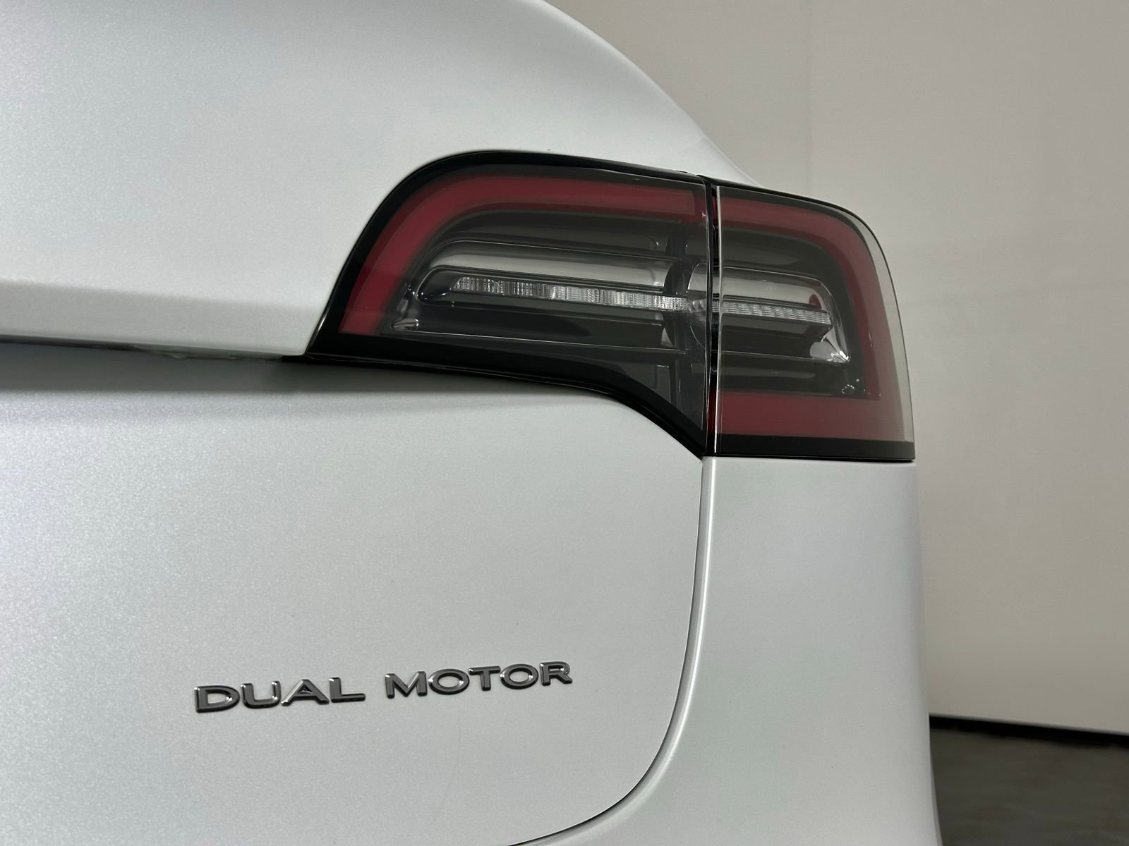 Used 2020 Tesla Model 3 Long Range AWD/4WD image 12