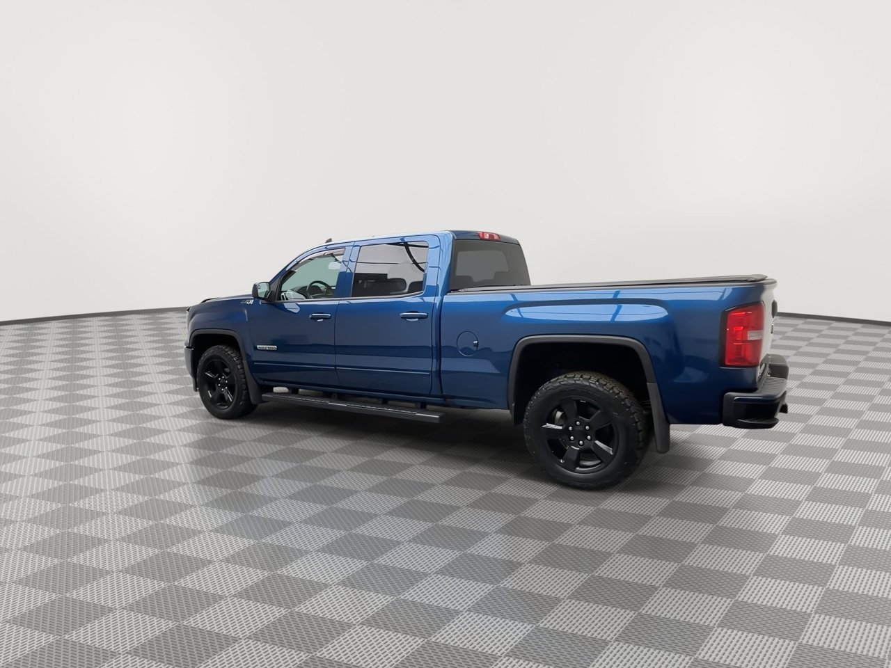 Used 2018 GMC Sierra 1500 SLE image 36