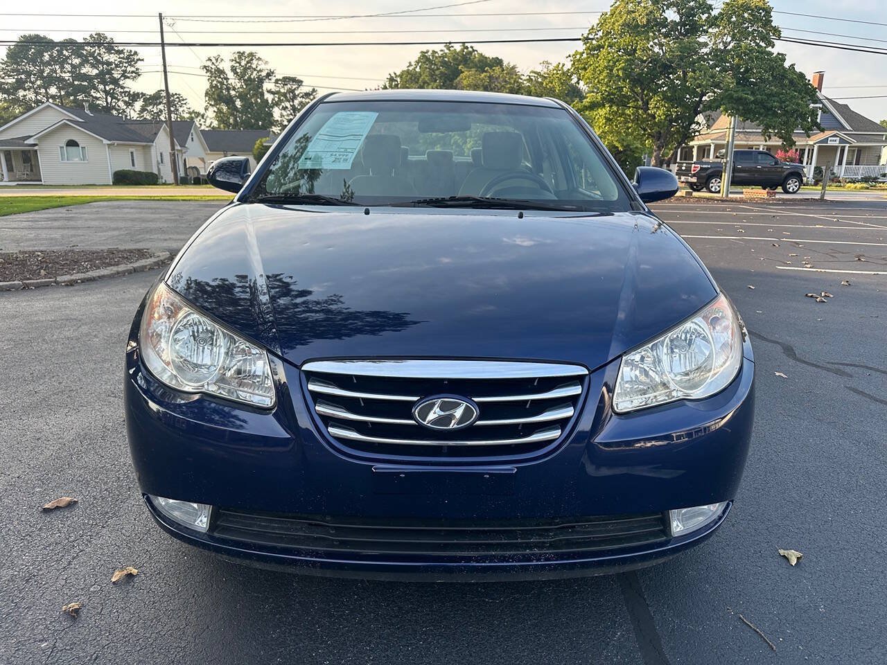Used 2010 Hyundai Elantra GLS FWD image 4