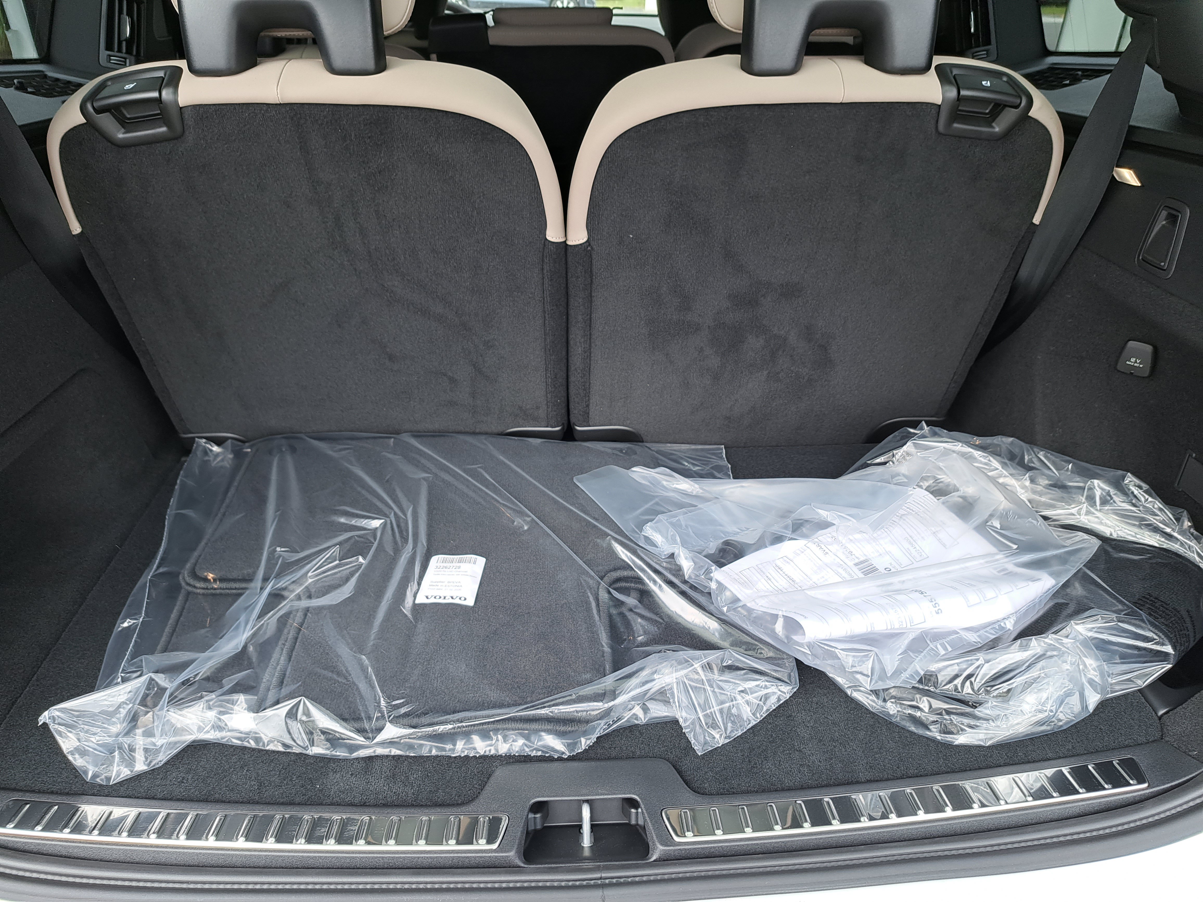 New 2026 Volvo XC90 B6 Plus AWD/4WD image 8