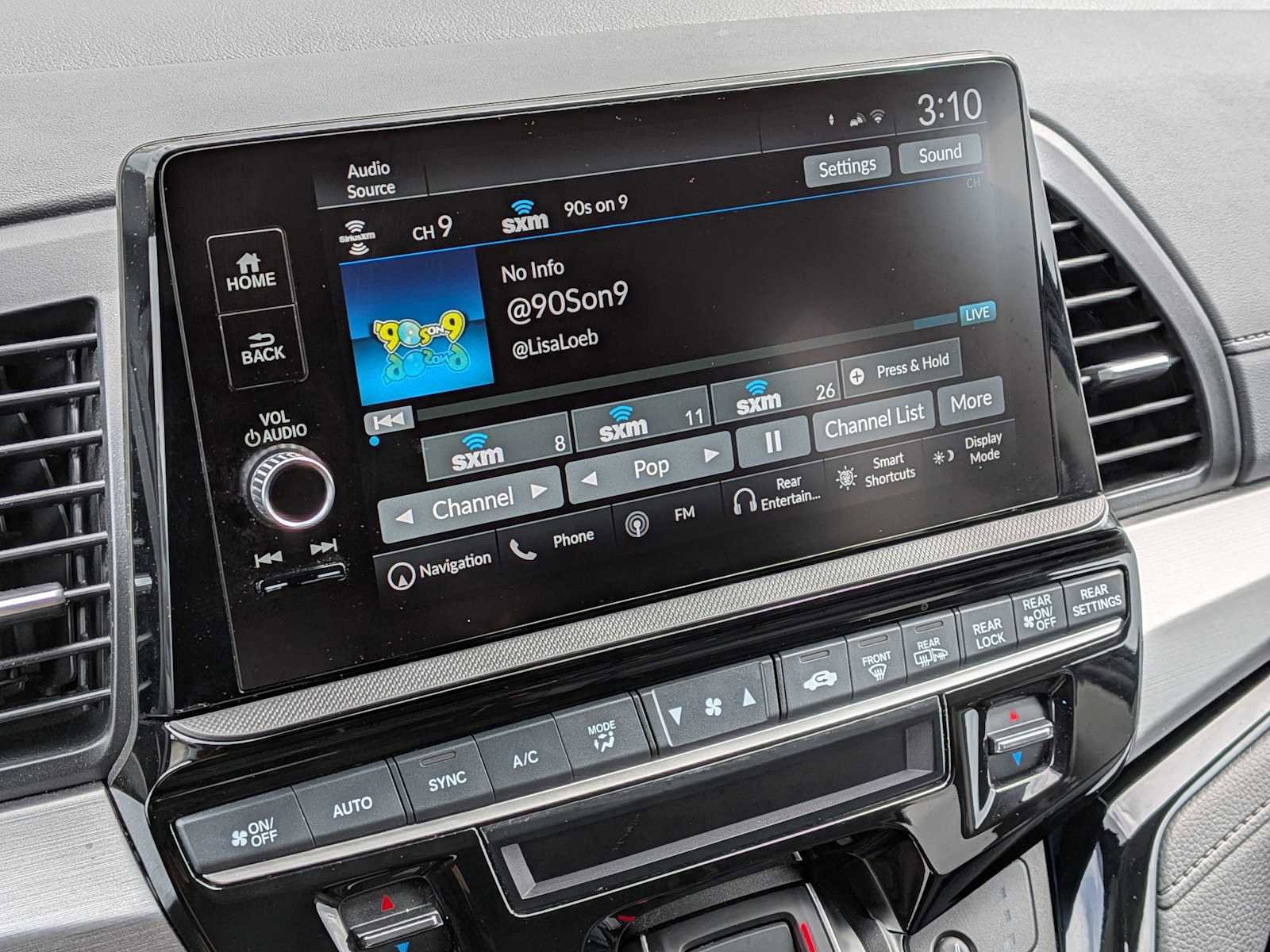 Used 2025 Honda Odyssey Touring image 26