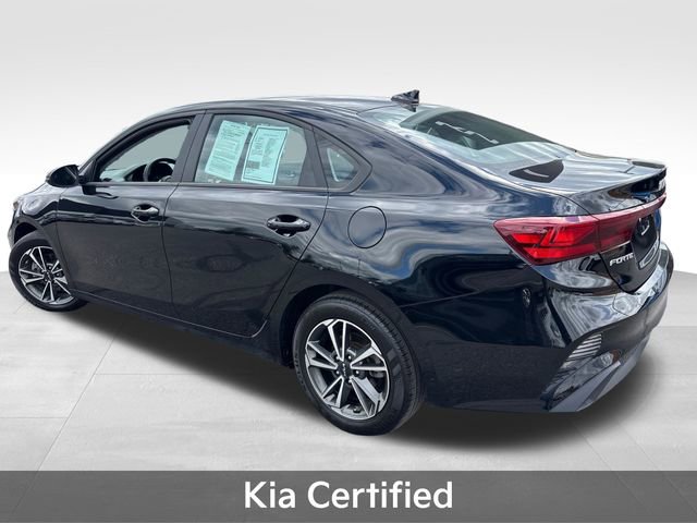 Used 2023 Kia Forte LXS w/ LXS Technology Package FWD image 5