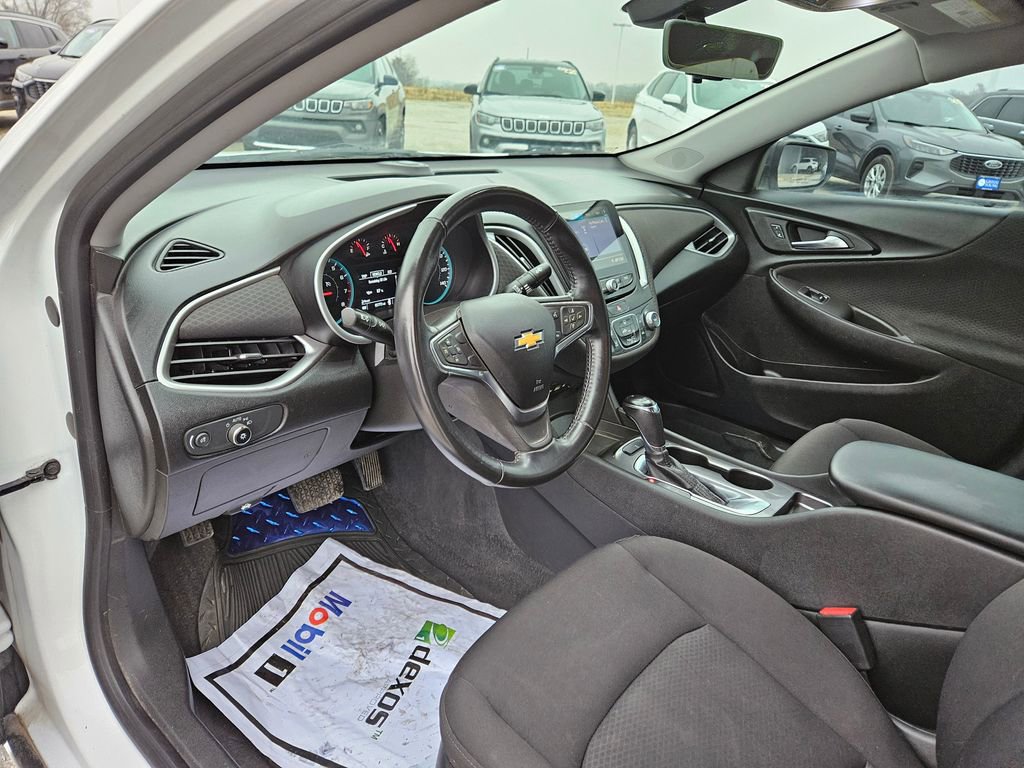Used 2019 Chevrolet Malibu RS w/ LPO, Convenience Package 1 image 22