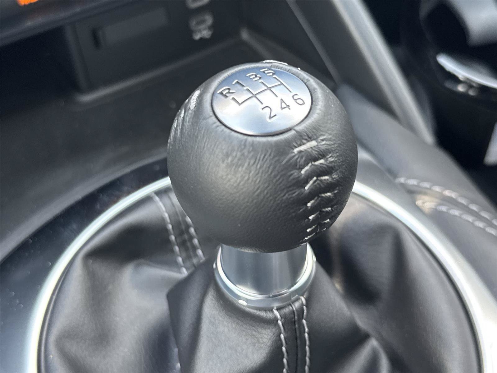New 2026 MAZDA MX-5 Miata Club w/ Interior Package RWD image 18