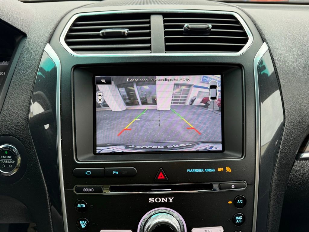 Used 2016 Ford Explorer Limited image 21