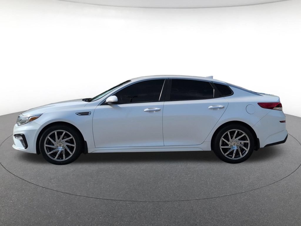 Used 2019 Kia Optima LX FWD image 2
