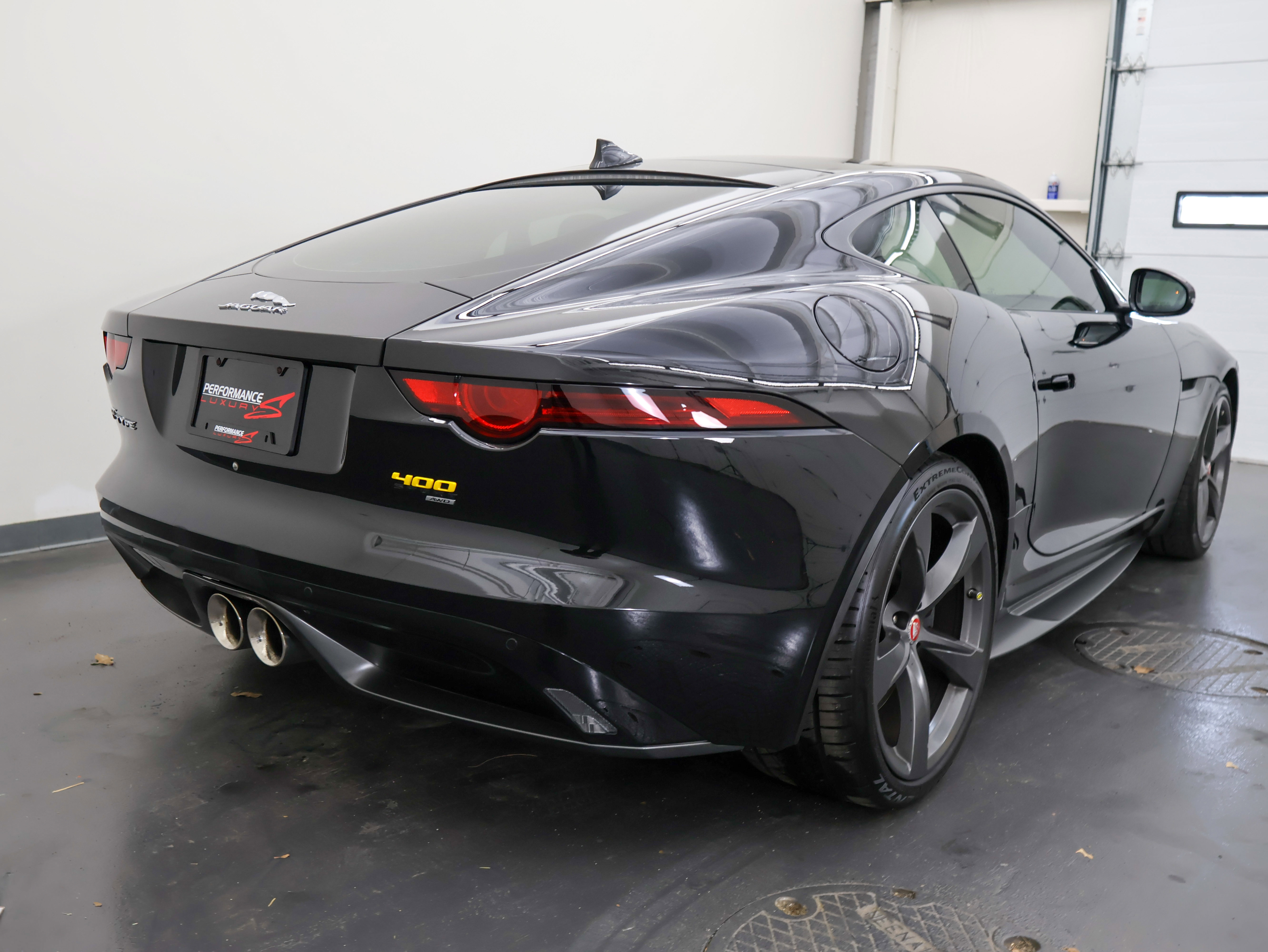 Used 2018 Jaguar F-TYPE 400 Sport image 3