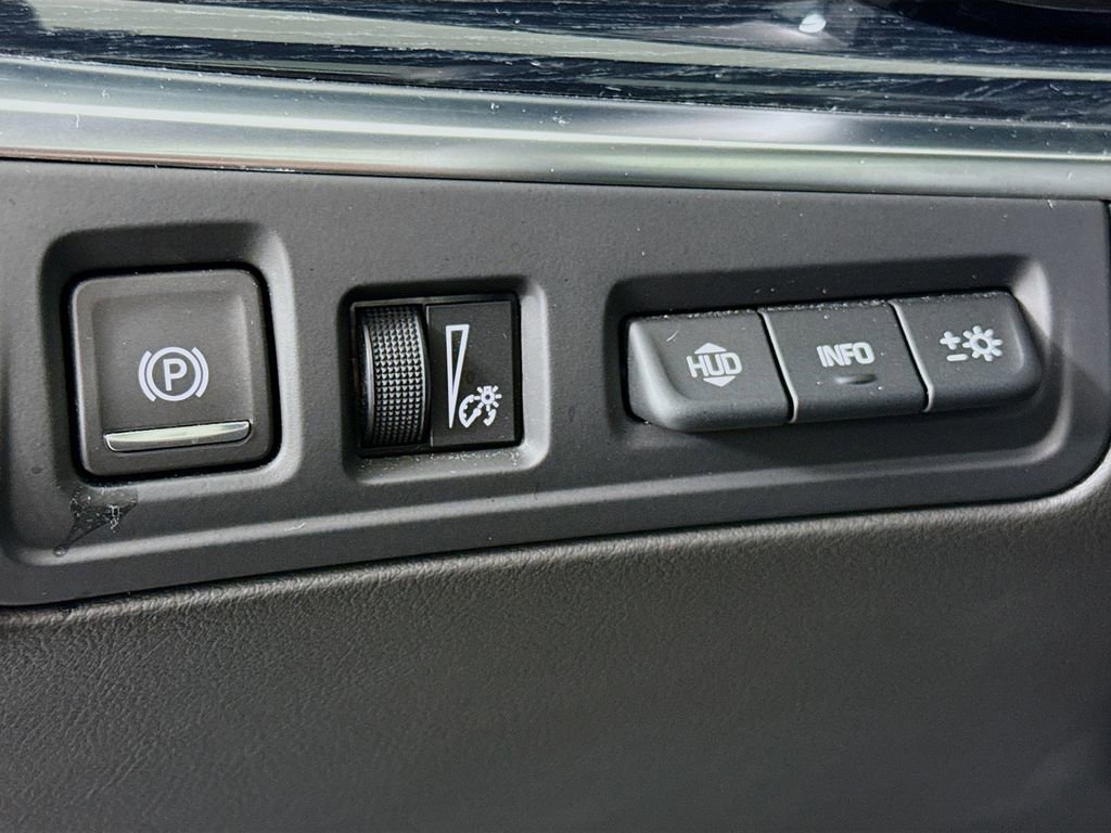 Certified 2025 Cadillac XT5 Premium Luxury w/ Technology Package image 10