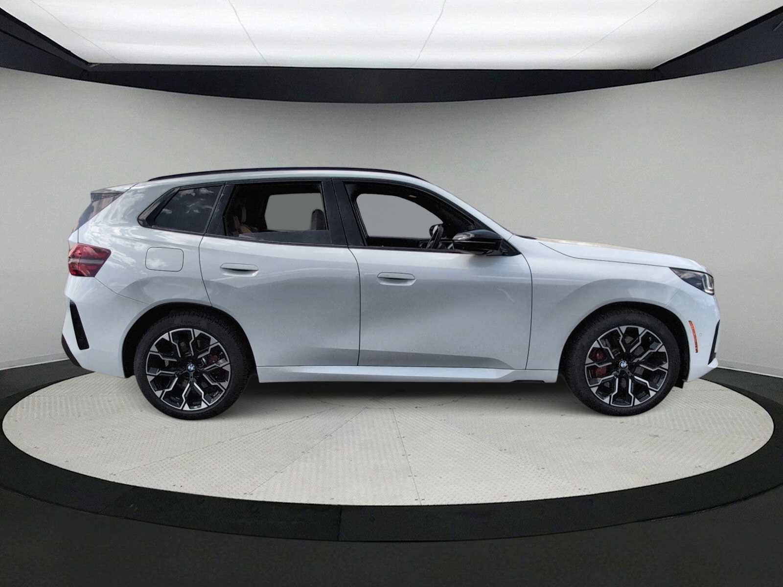 Used 2025 BMW X3 M50 w/ Premium Package AWD/4WD image 9