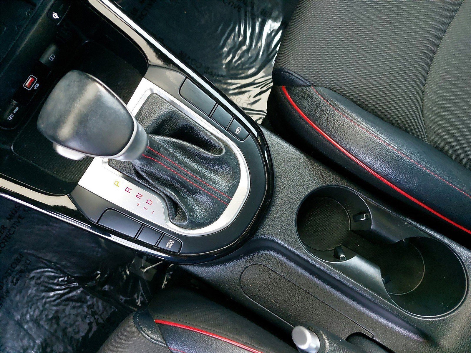 Certified 2022 Kia Forte GT image 27