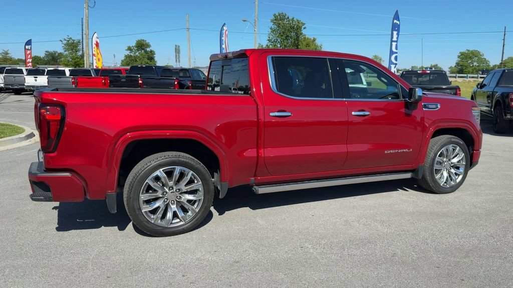 Used 2024 GMC Sierra 1500 Denali AWD/4WD image 7