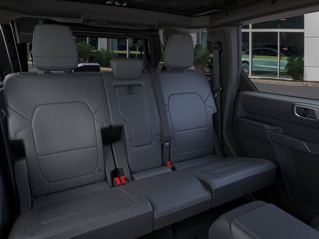 Used 2026 Ford Bronco Outer Banks AWD/4WD image 36