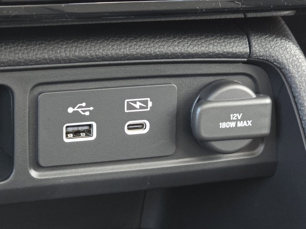 New 2025 Honda Pilot Touring image 12