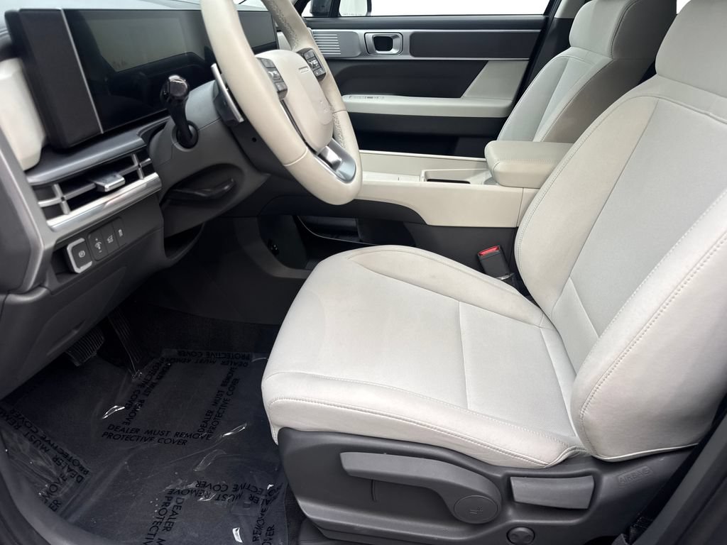 Used 2026 Hyundai Santa Fe SE AWD/4WD image 25