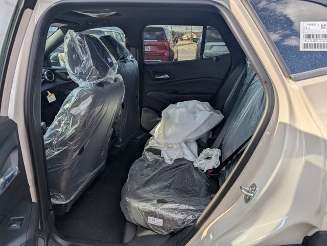 New 2026 Chevrolet Trax RS w/ Sunroof Package image 9