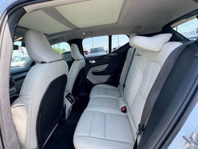 New 2025 Volvo XC40 B5 Ultra w/ Protection Package image 20