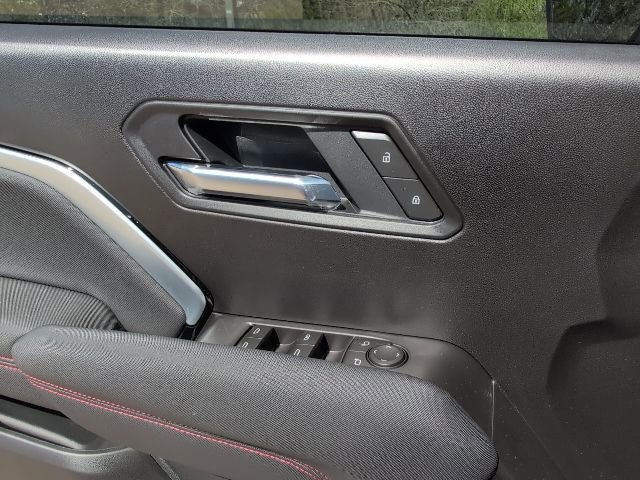 New 2026 Chevrolet Colorado Z71 w/ Technology Package AWD/4WD image 15
