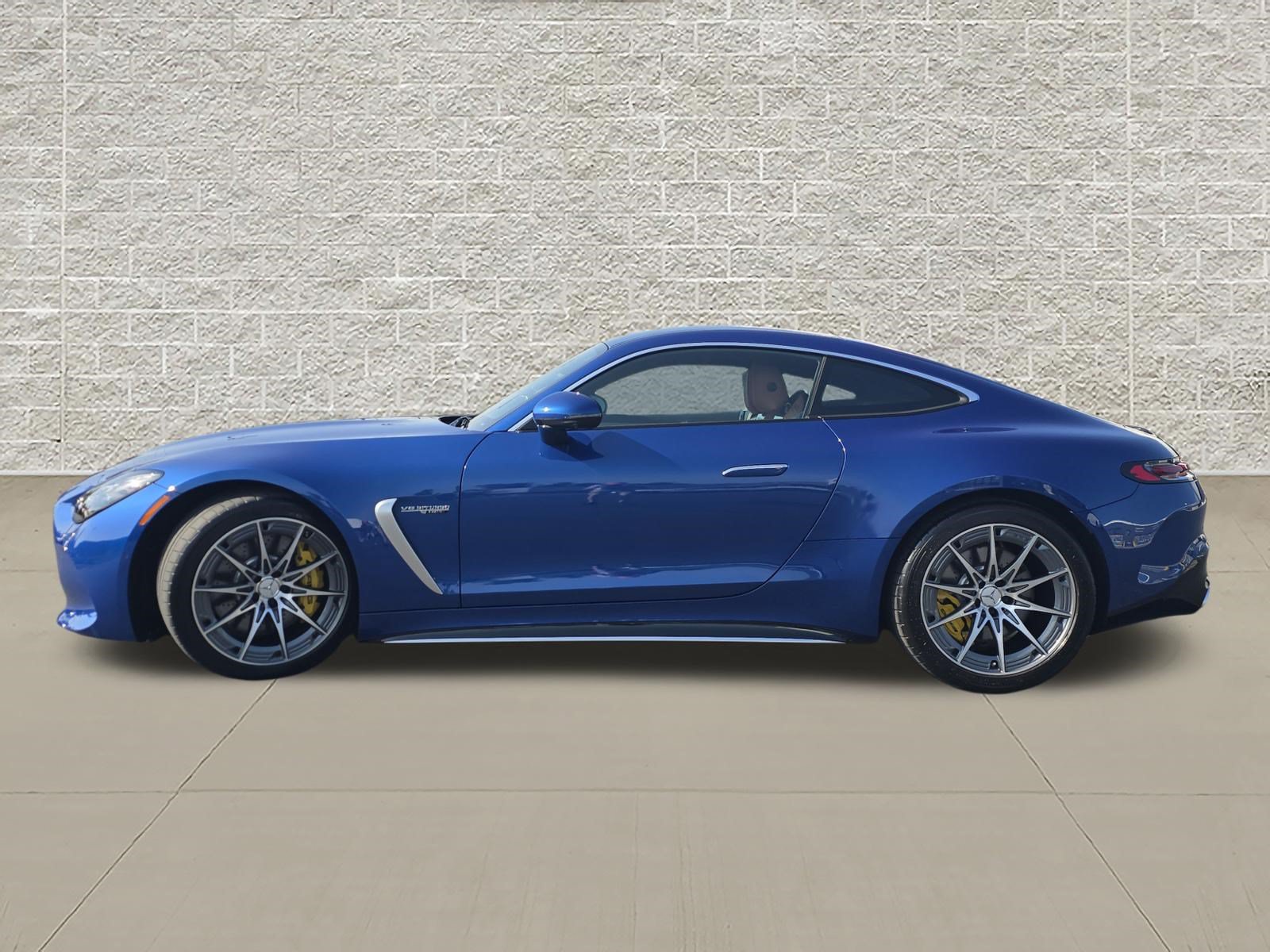 Used 2025 Mercedes-Benz AMG GT 55 image 4