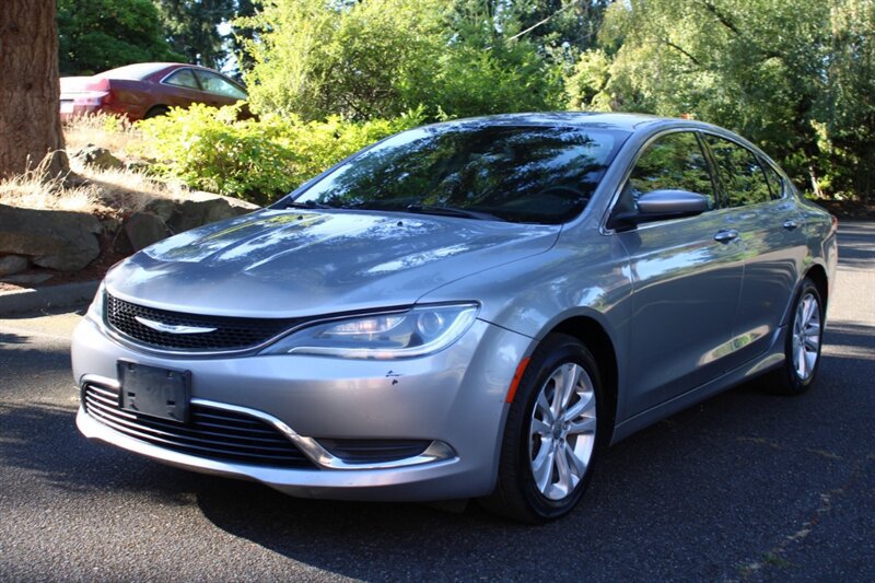 Used 2015 Chrysler 200 Limited w/ Convenience Group