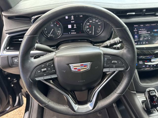Used 2022 Cadillac XT6 Premium Luxury w/ Technology Package image 28