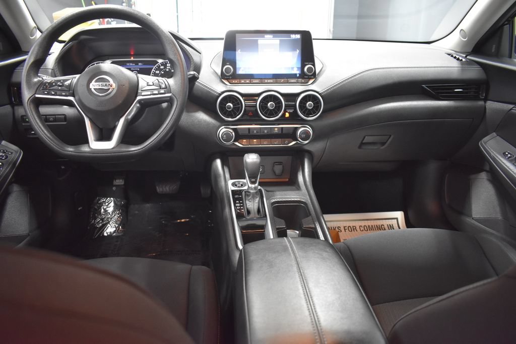 Certified 2023 Nissan Sentra SV FWD image 13