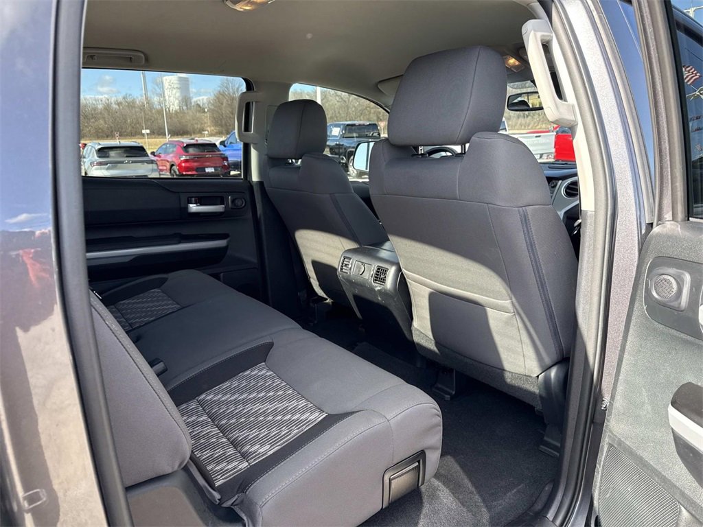 Used 2018 Toyota Tundra SR5 image 25