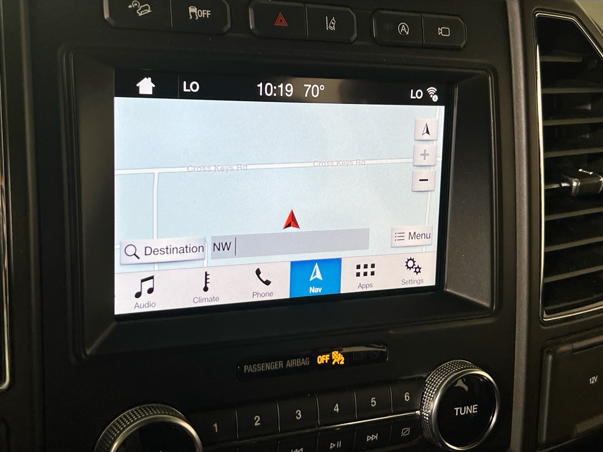 Used 2019 Ford Expedition Limited w/ Equipment Group 303A AWD/4WD image 13