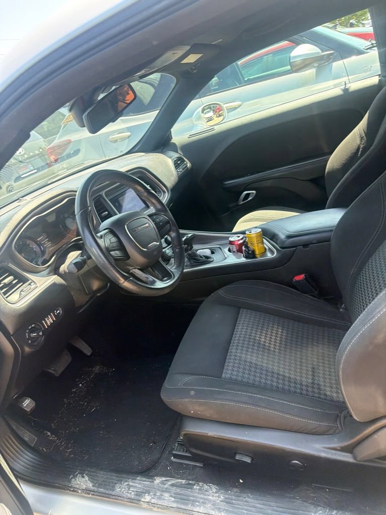 Used 2022 Dodge Challenger SXT w/ Blacktop Package RWD image 2