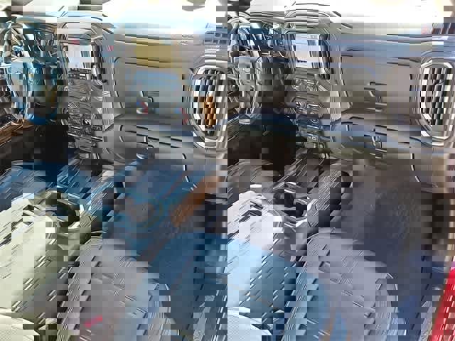 Certified 2020 Chevrolet Silverado 2500 High Country w/ Z71 Off-Road Package image 33