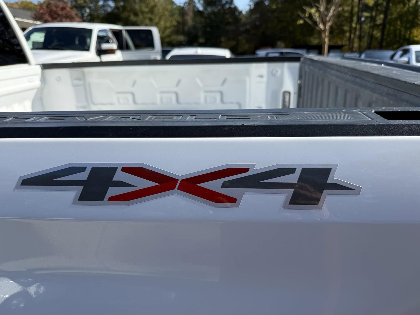 Used 2021 Chevrolet Silverado 1500 LT image 15