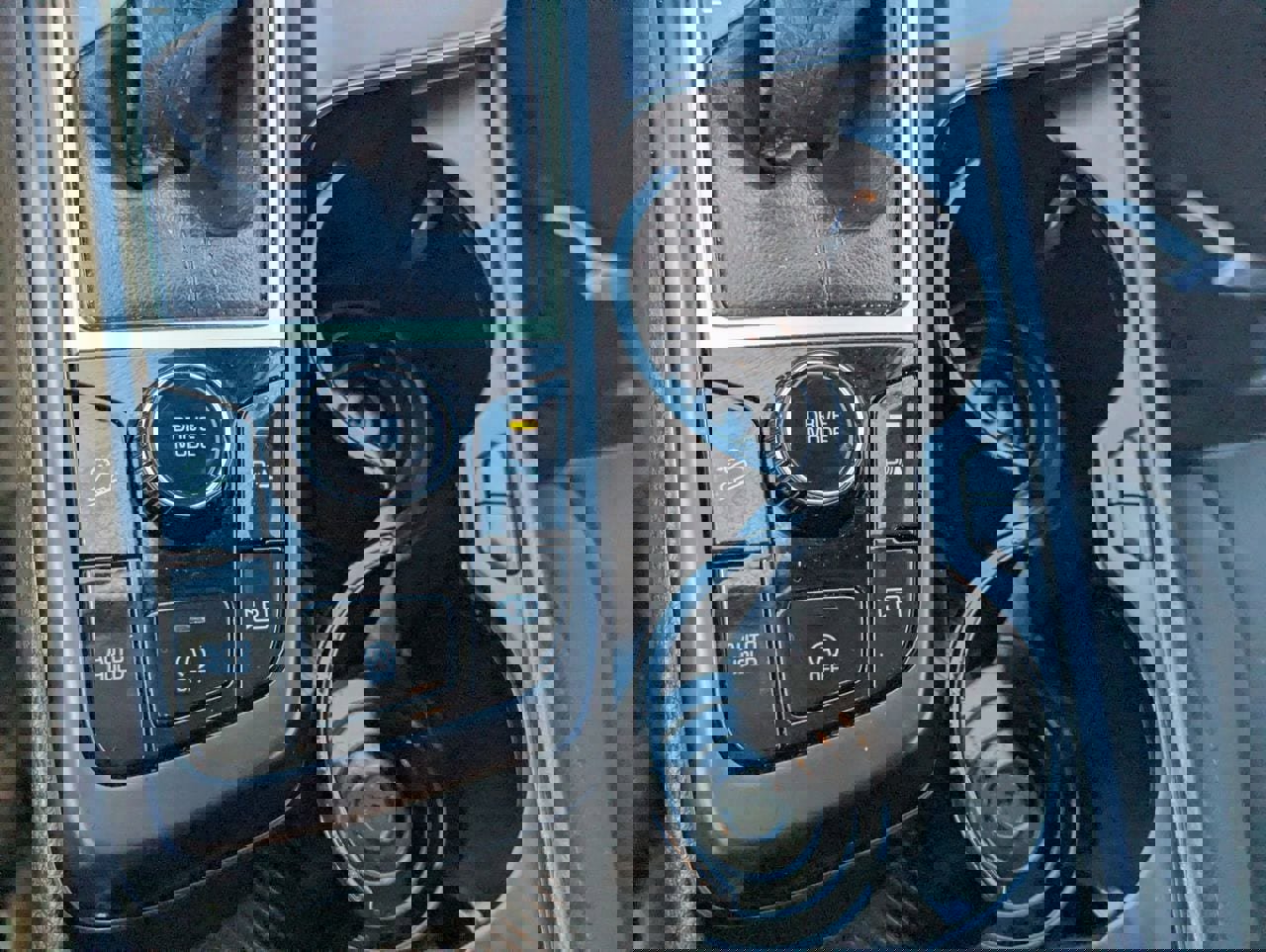 Used 2024 Kia Sportage LX image 26