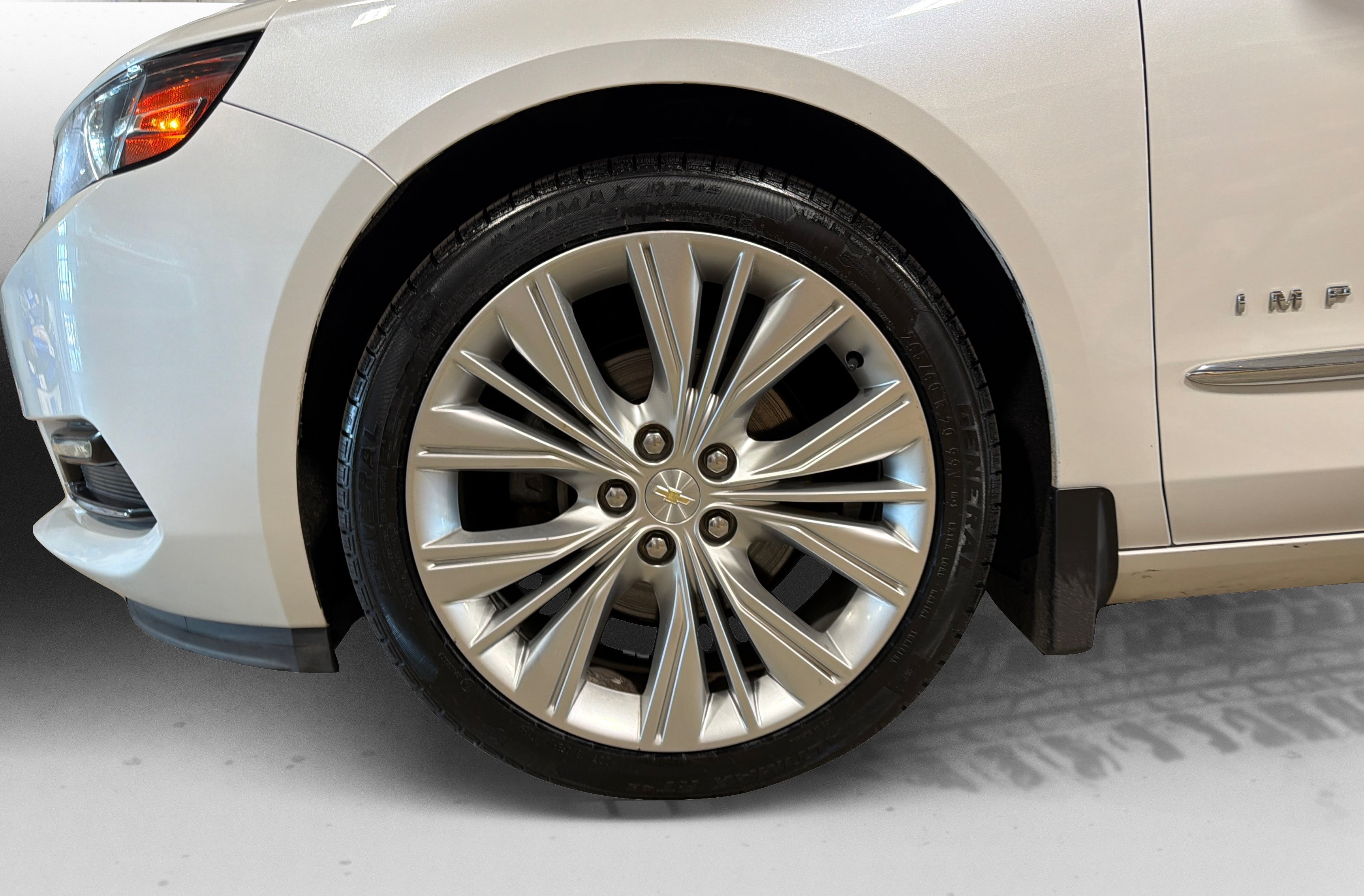 Used 2017 Chevrolet Impala Premier w/ Enhanced Convenience Package FWD image 52