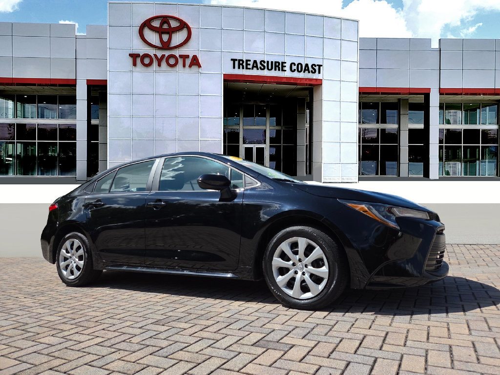Certified 2024 Toyota Corolla LE FWD image 1