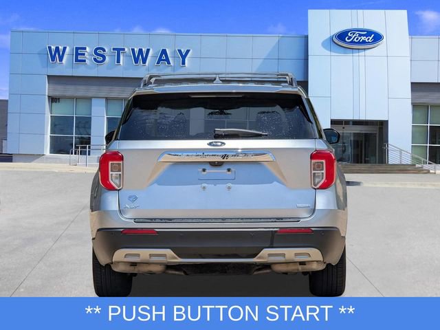 Used 2020 Ford Explorer XLT w/ Equipment Group 202A RWD image 4