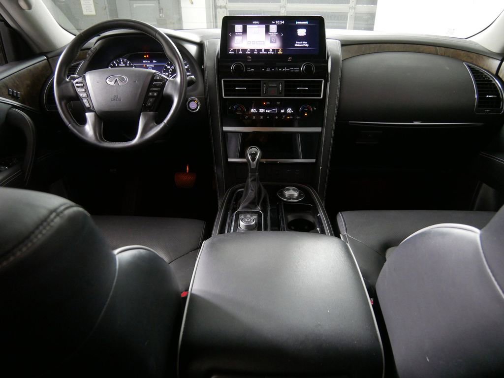 Used 2024 INFINITI QX80 Premium Select w/ Cargo Package image 22