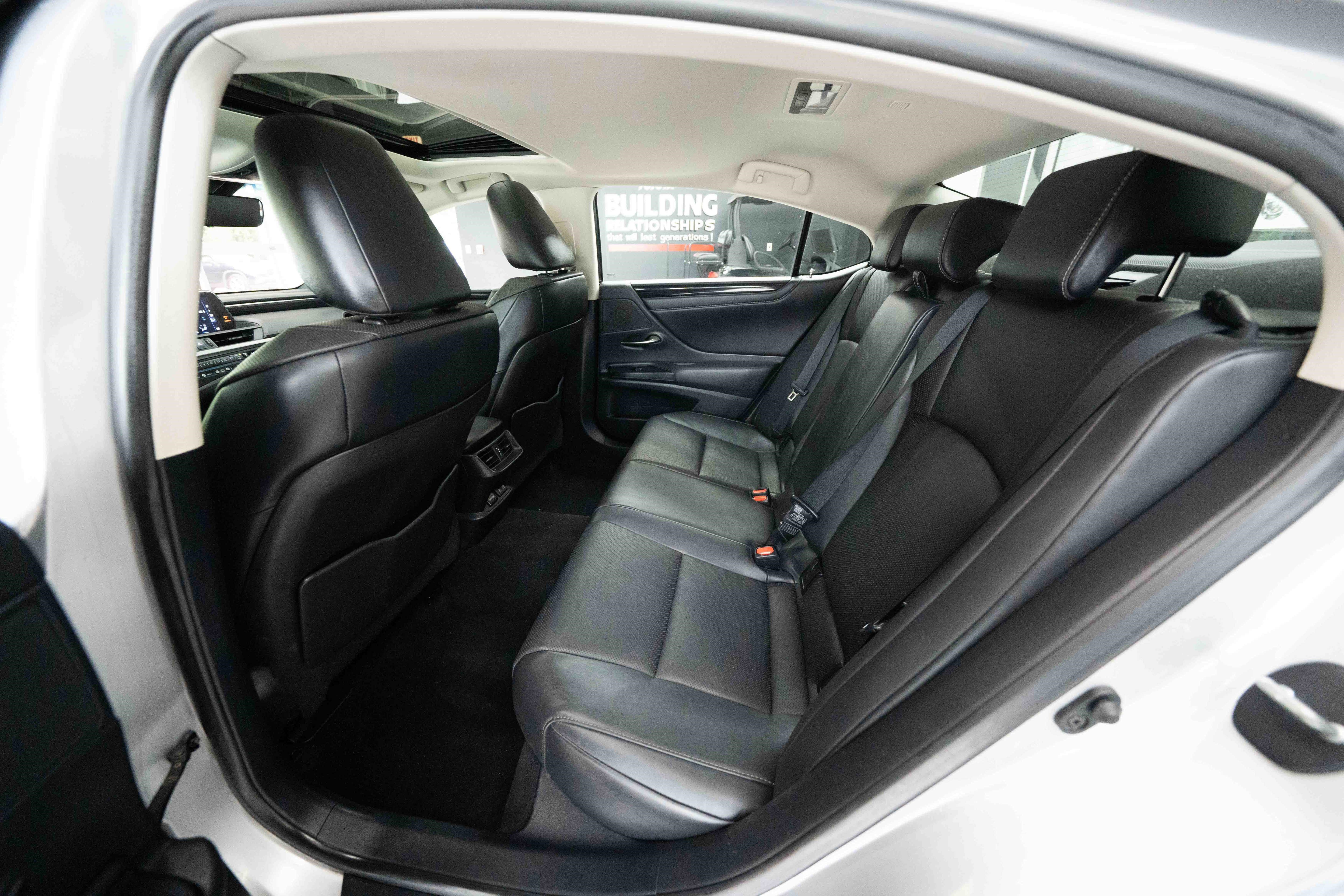 Used 2021 Lexus ES 250 w/ Premium Package AWD/4WD image 23