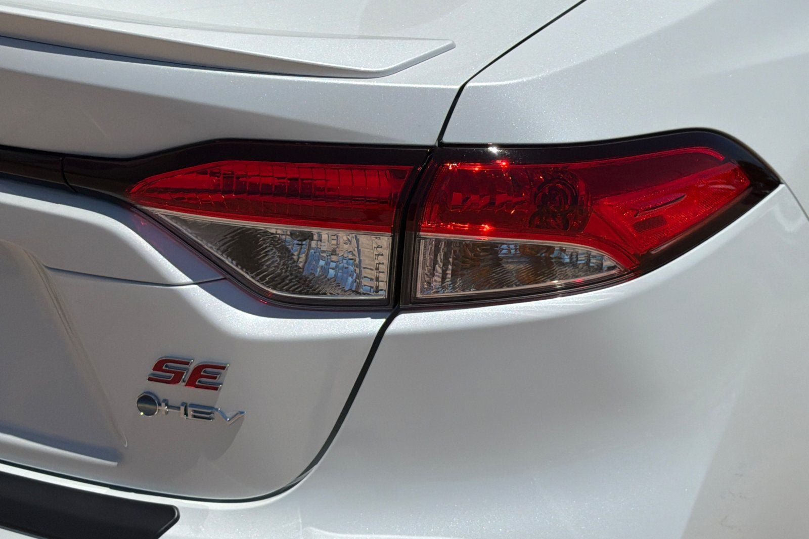 New 2026 Toyota Corolla SE w/ SE Premium Package FWD image 30