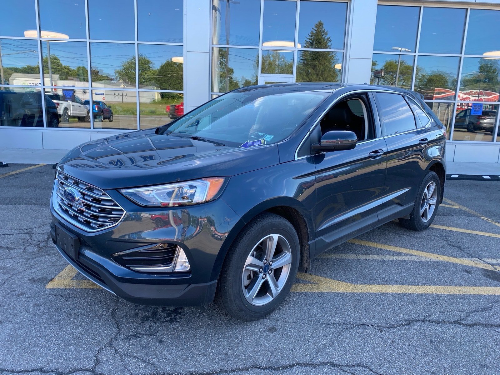 Used 2022 Ford Edge SEL w/ Convenience Package