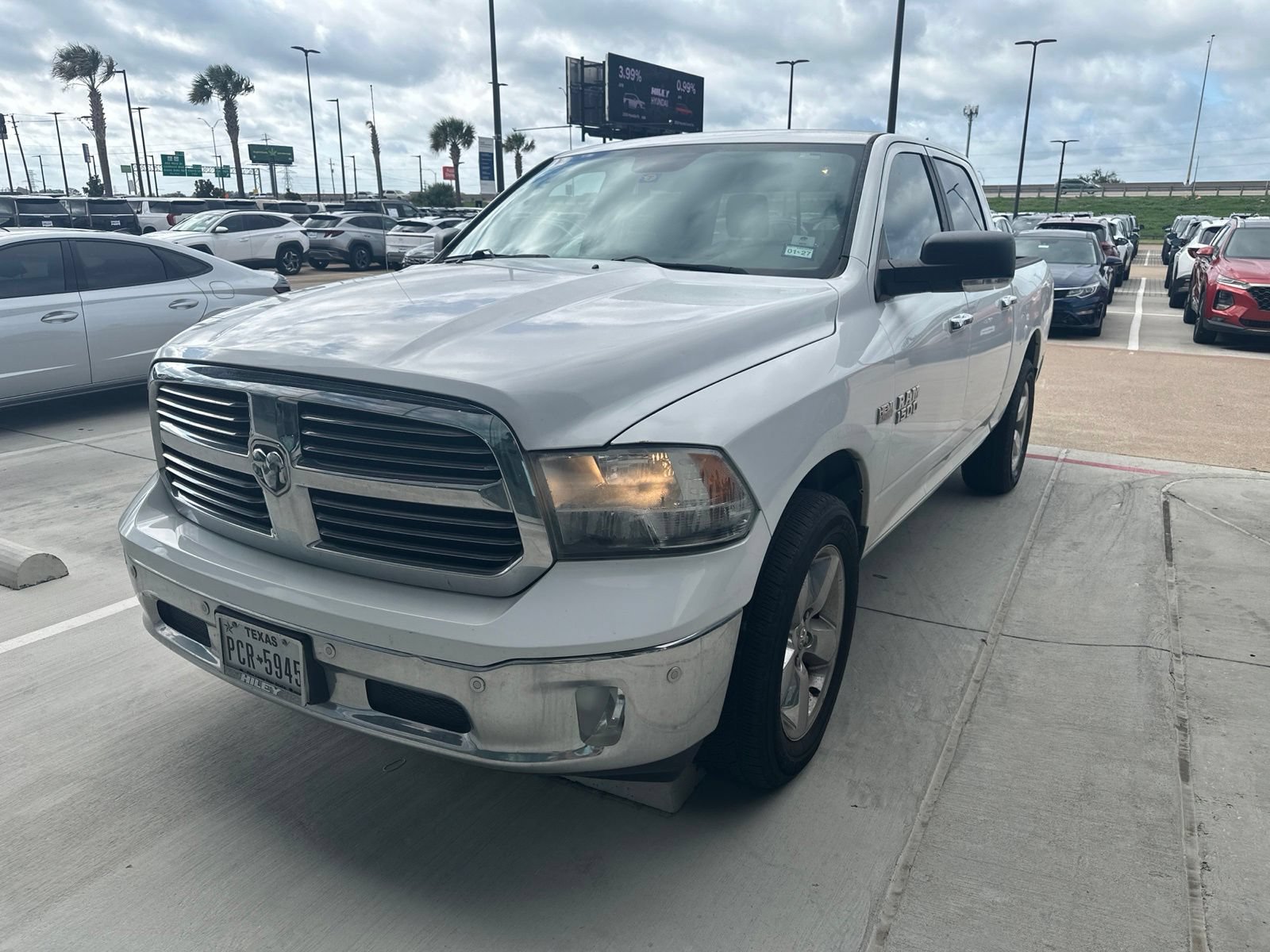 Used 2015 RAM 1500 Big Horn RWD image 2