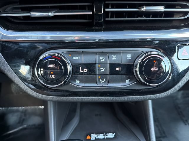 Used 2026 Buick Envista Sport Touring w/ Convenience I Package FWD image 14