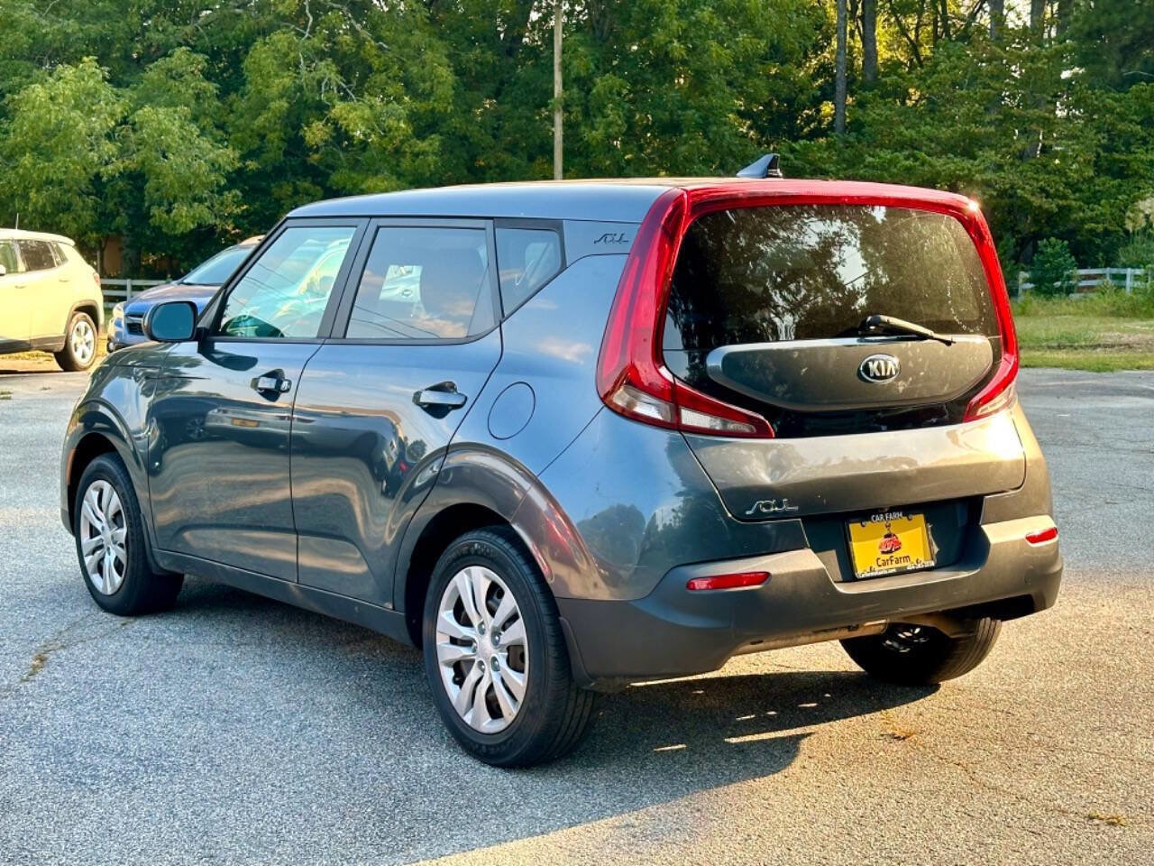 Used 2021 Kia Soul LX image 5