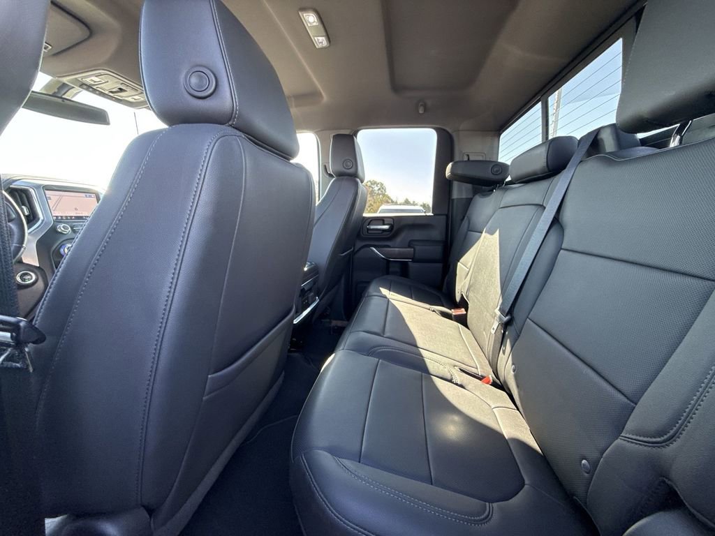 Certified 2022 GMC Sierra 2500 SLT w/ SLT Preferred Package image 32