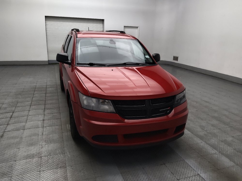 Used 2020 Dodge Journey SE w/ SE Popular Equipment Group FWD image 14