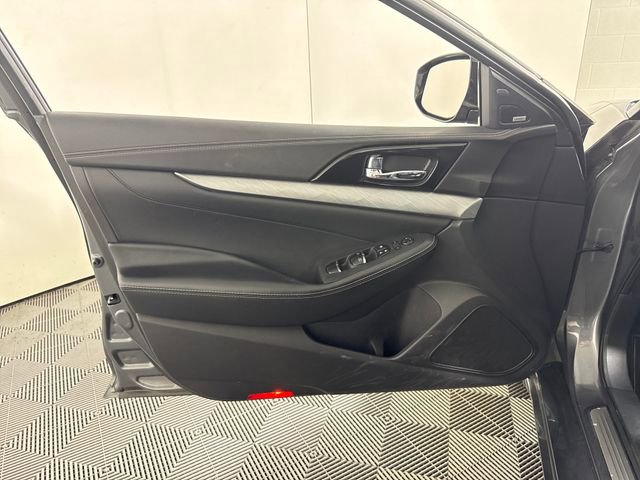 Used 2017 Nissan Maxima 3.5 SL FWD image 24