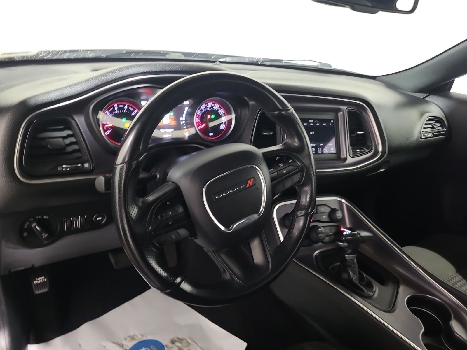 Used 2018 Dodge Challenger R/T RWD image 6